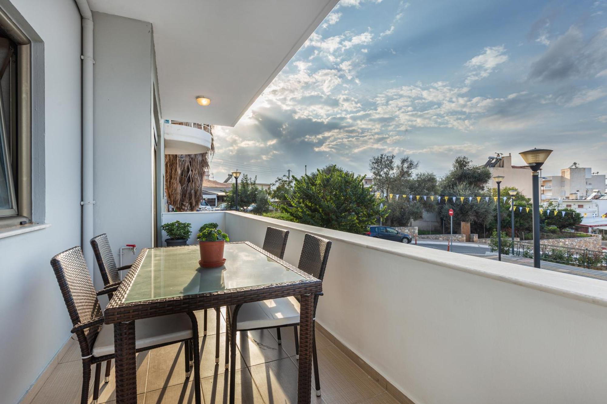 Iriana'S Apartments In Center Chania  Exterior photo
